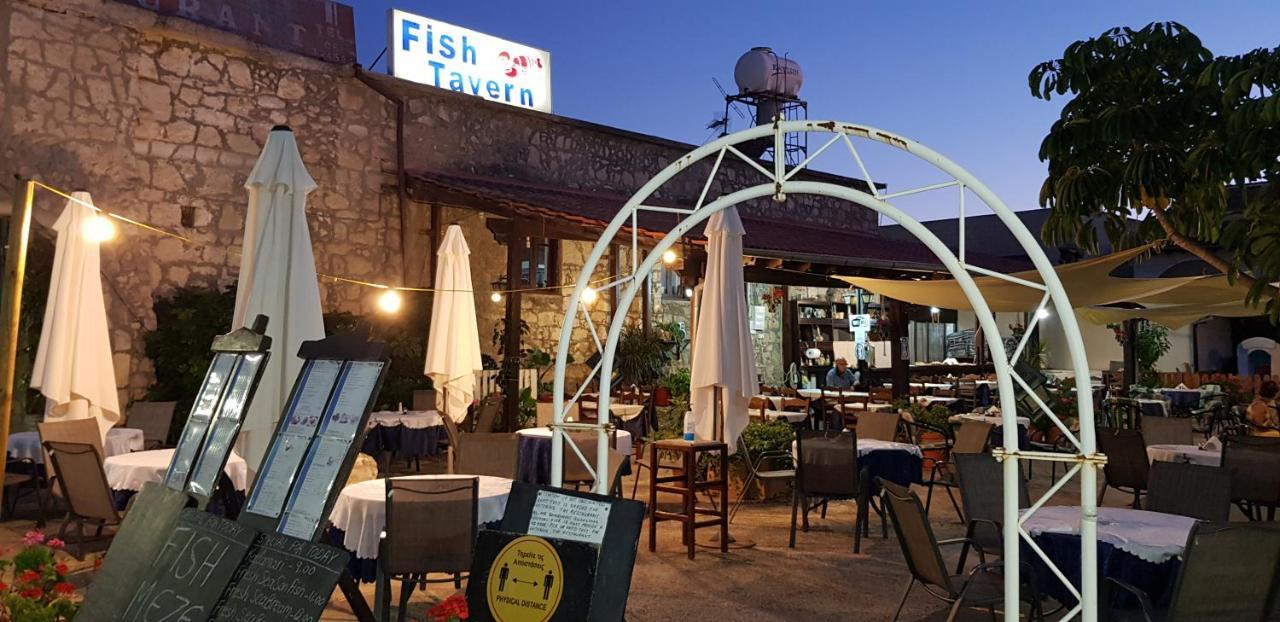 The Summer Haven Polis Exterior photo